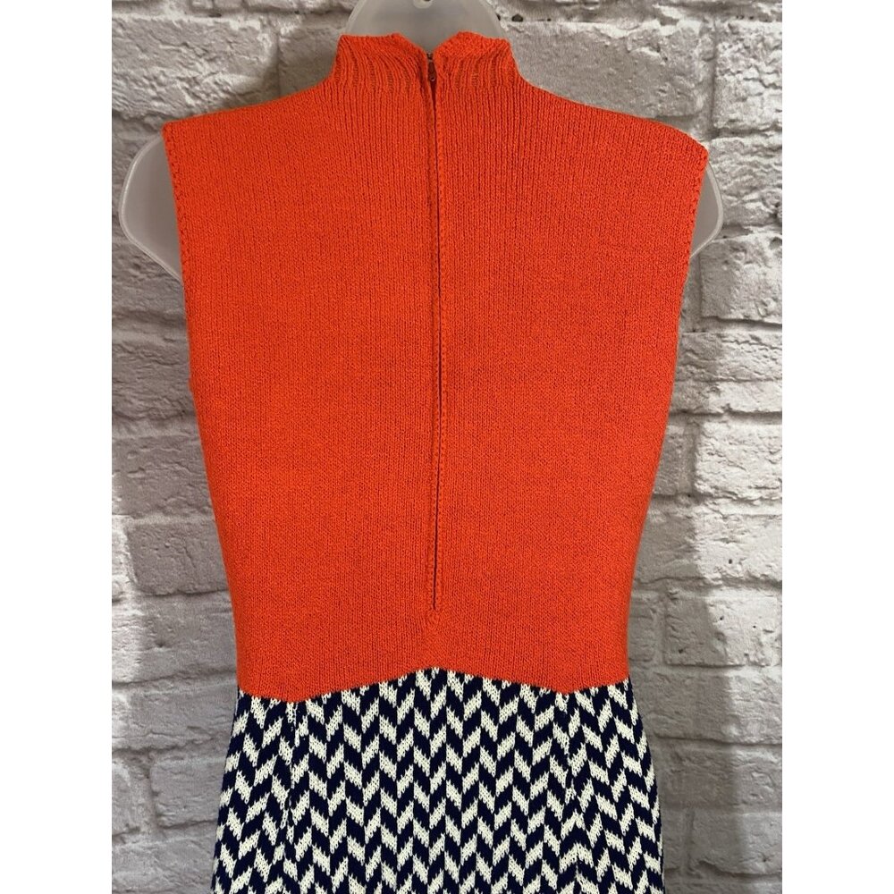 Vintage 1960s St. John Knits Sweater Jacket Dress 2-Piece Outfit Small/Medium - Picture 12 of 16